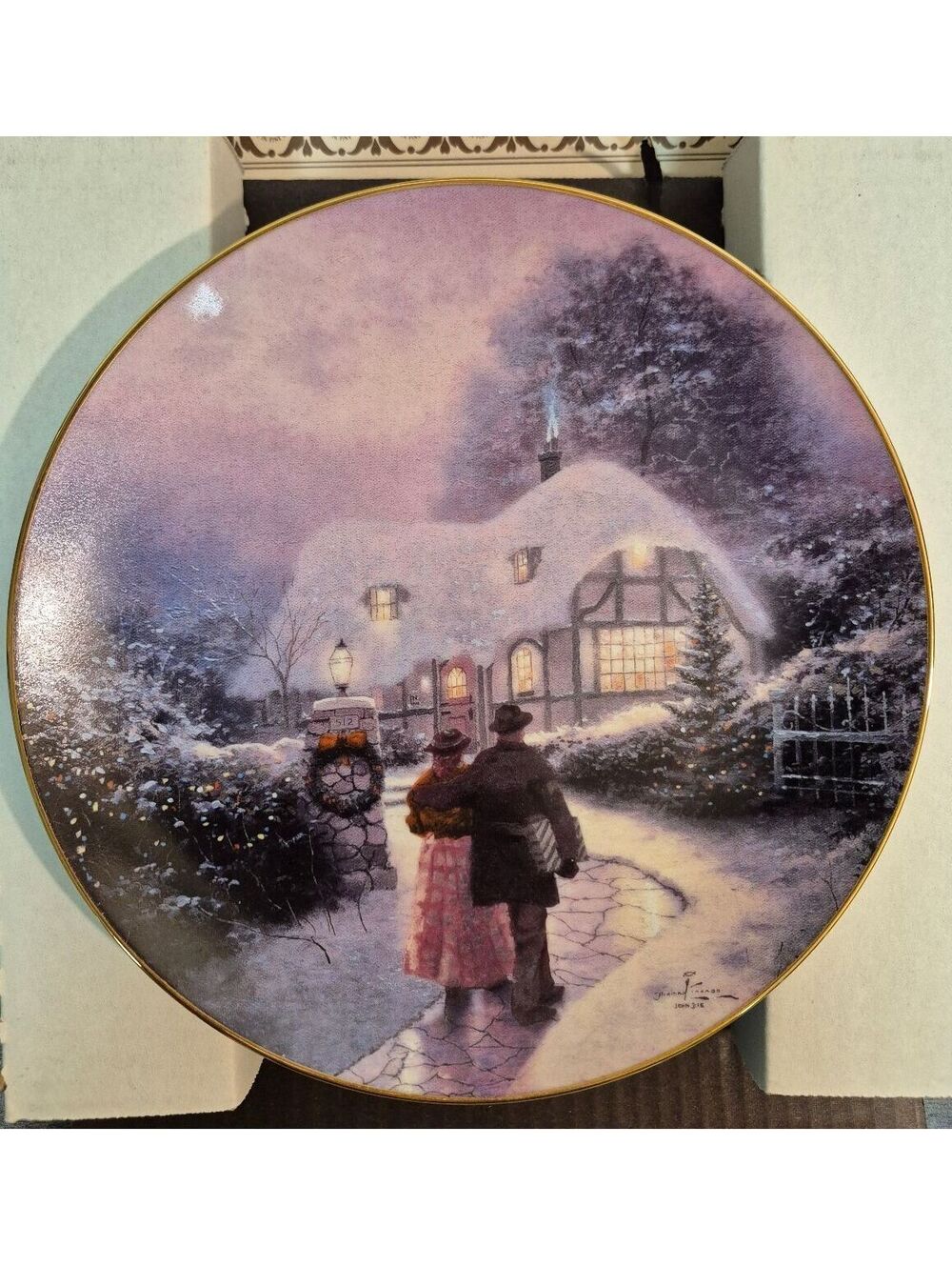 Knowles Collector Plate 'The Warmth of Home' by Thomas Kinkade